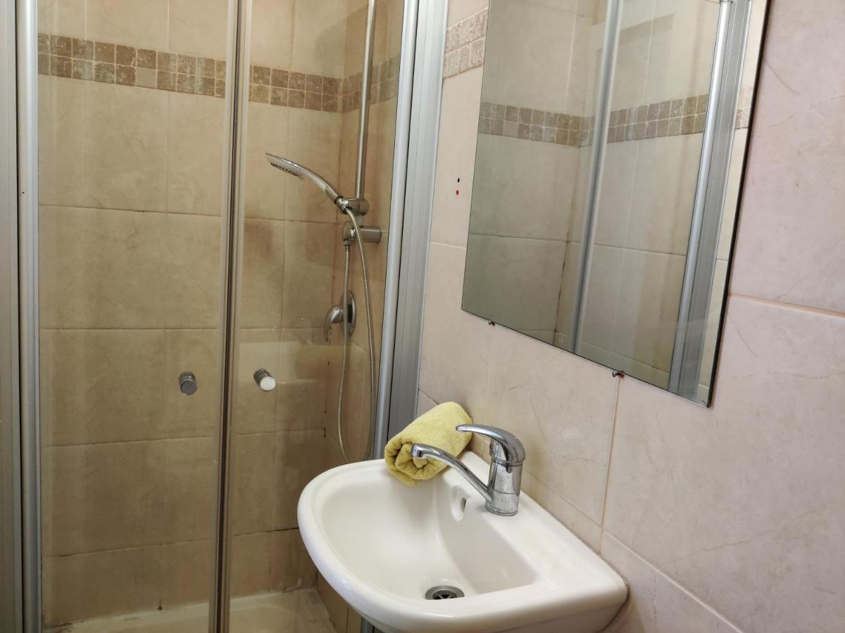 Dizengoff Penthouse Boutique Hostel Тель-Авив Экстерьер фото