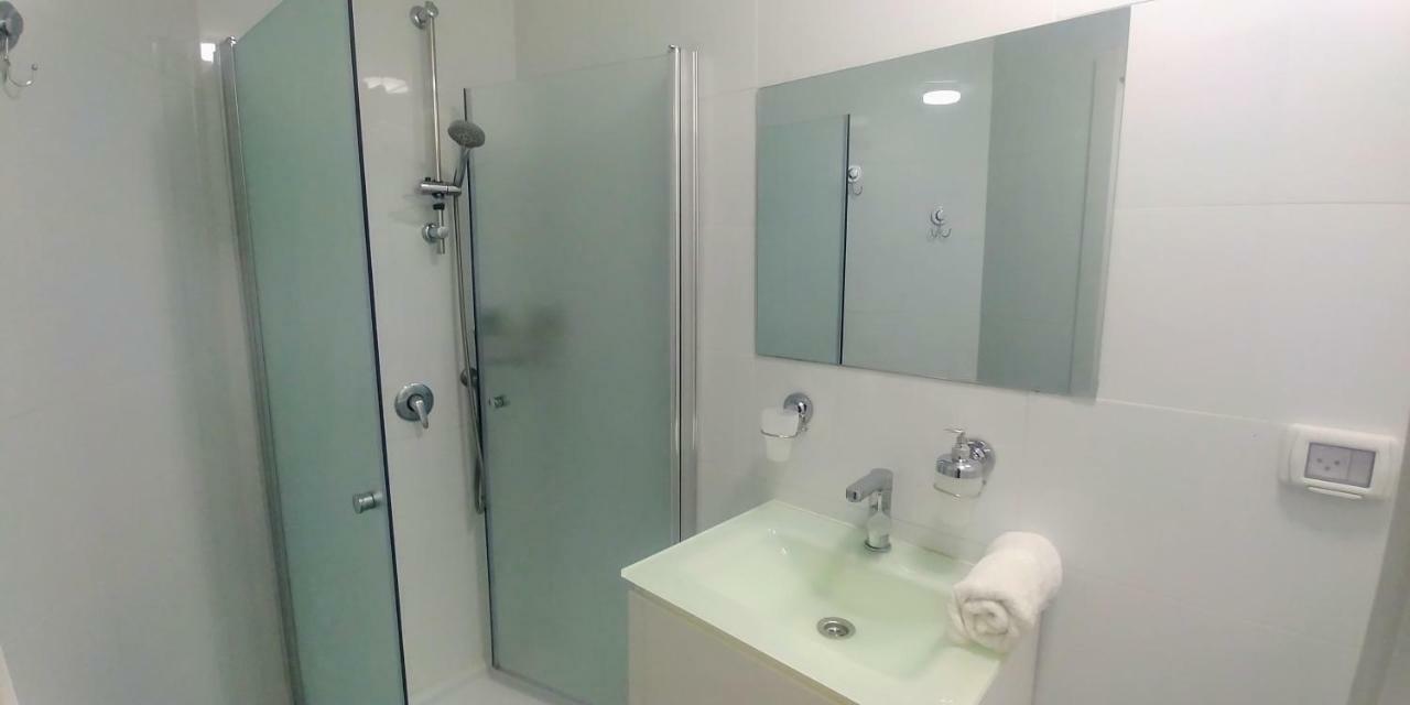 Dizengoff Penthouse Boutique Hostel Тель-Авив Экстерьер фото